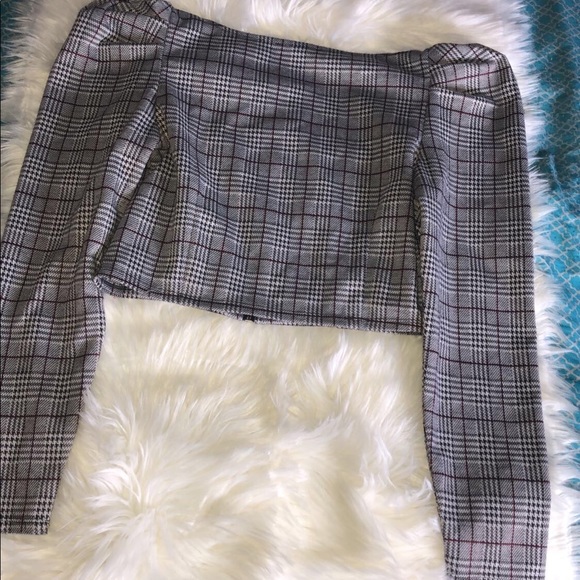 Plaid top 💚 - Picture 4 of 5